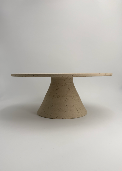 CONE CAKE STAND BALANCE