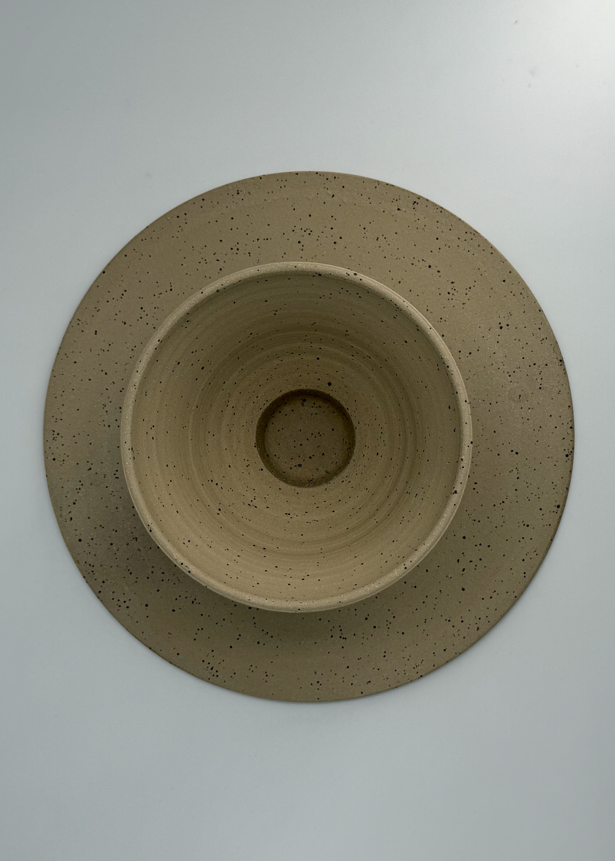 CONE CAKE STAND BALANCE