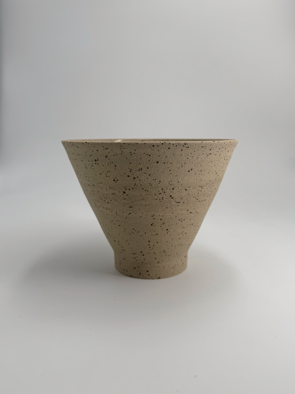CONE BOWL RISING – m